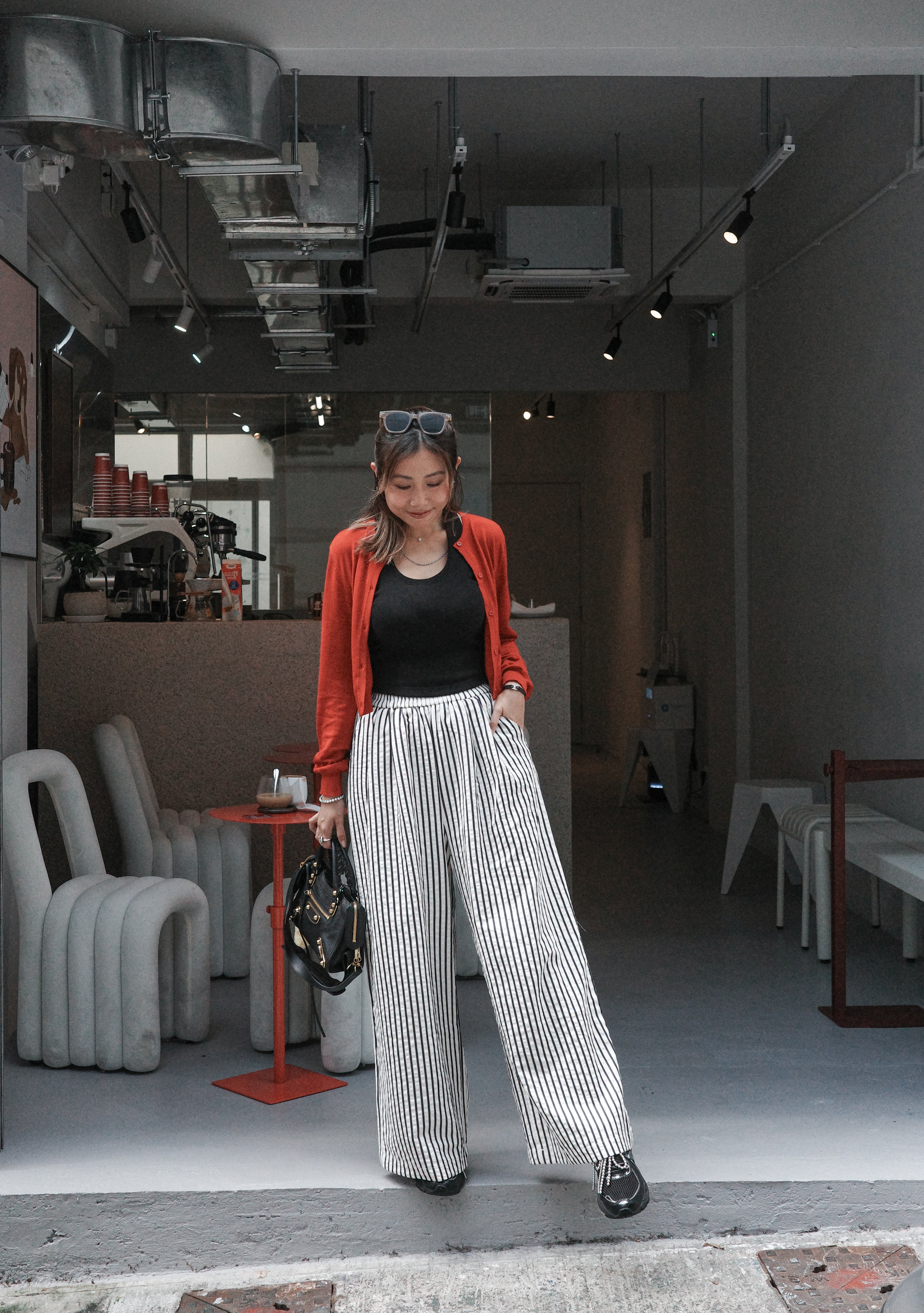 正紅色開胸外套