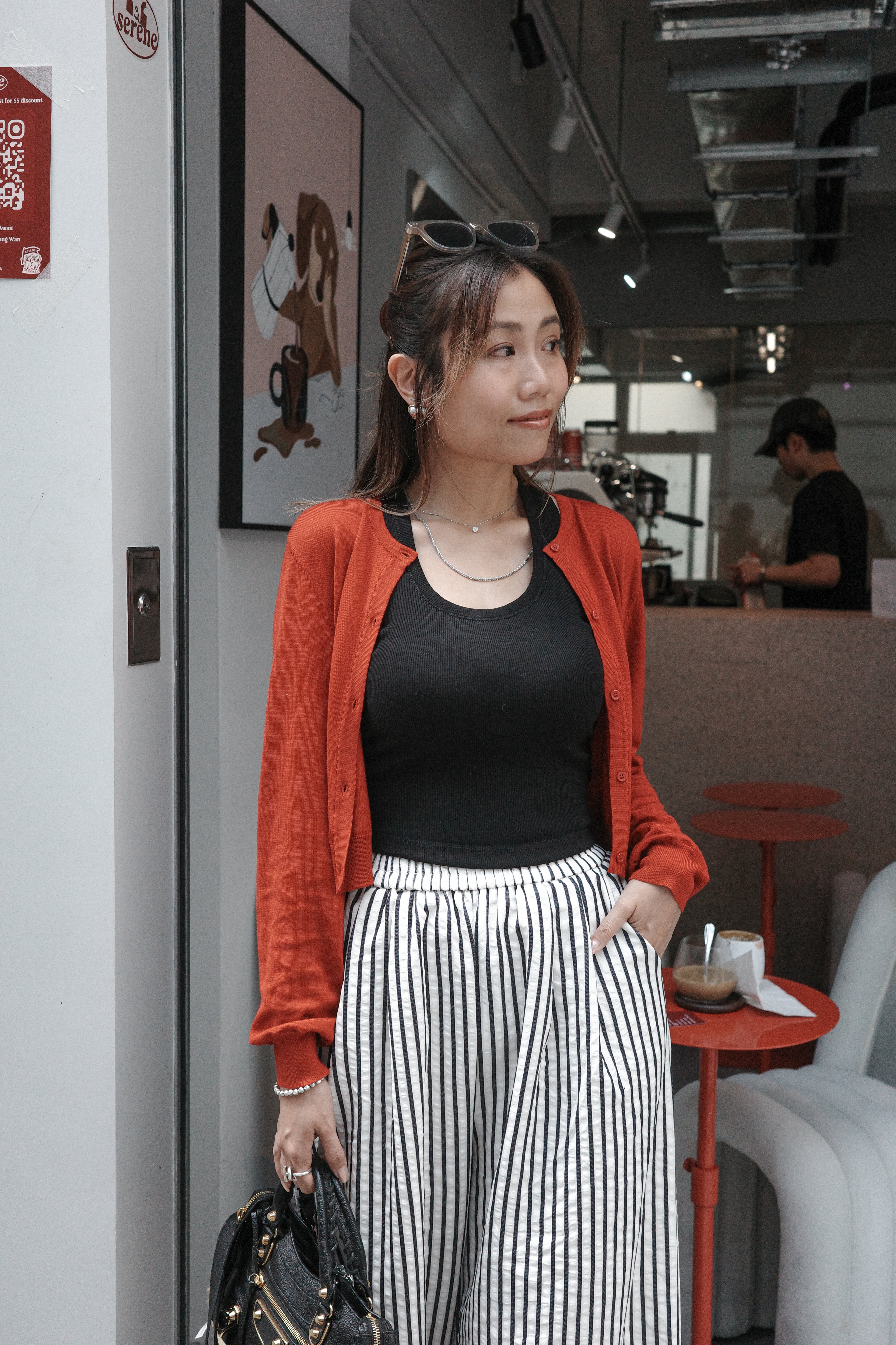 正紅色開胸外套