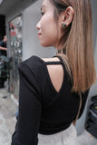 側肩Cut Out Top